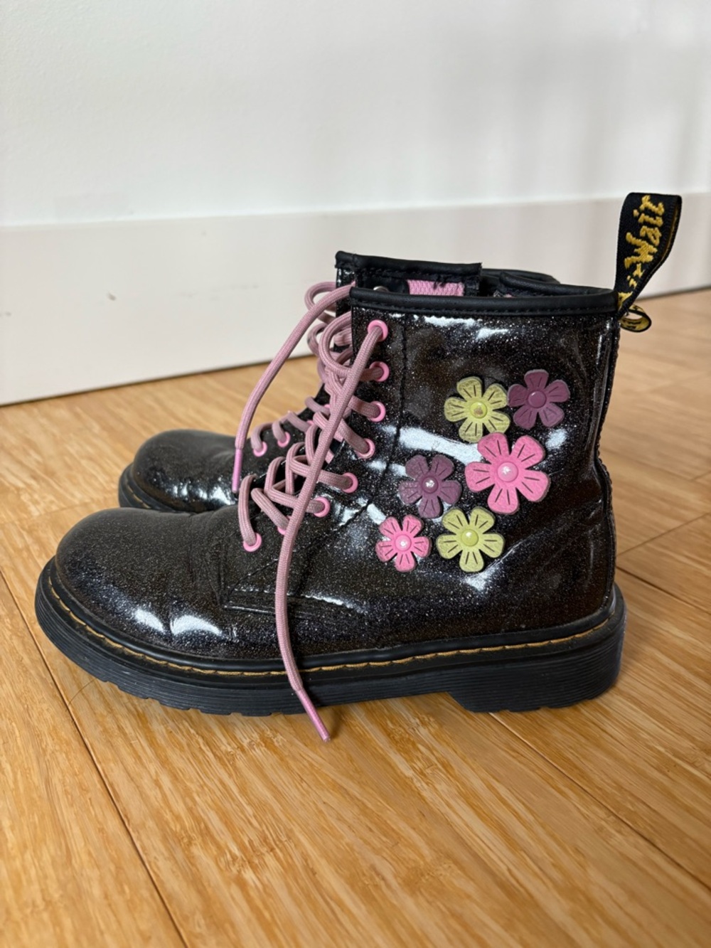 Dr. Martens Glitter Flower Applique Flower Floral Lace-Up Boots Junior Girls 3